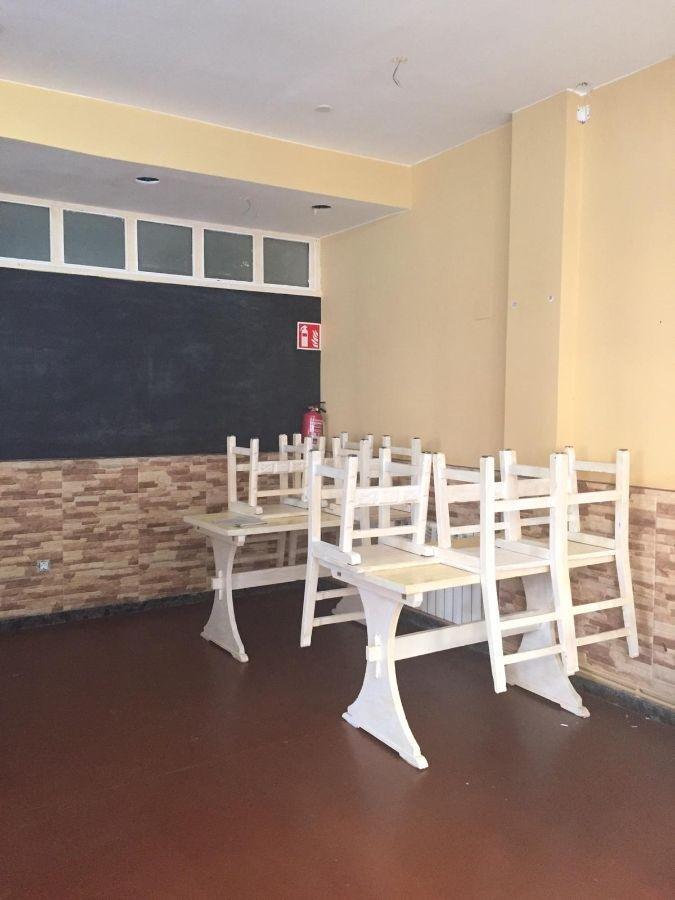For sale of premises in Siero