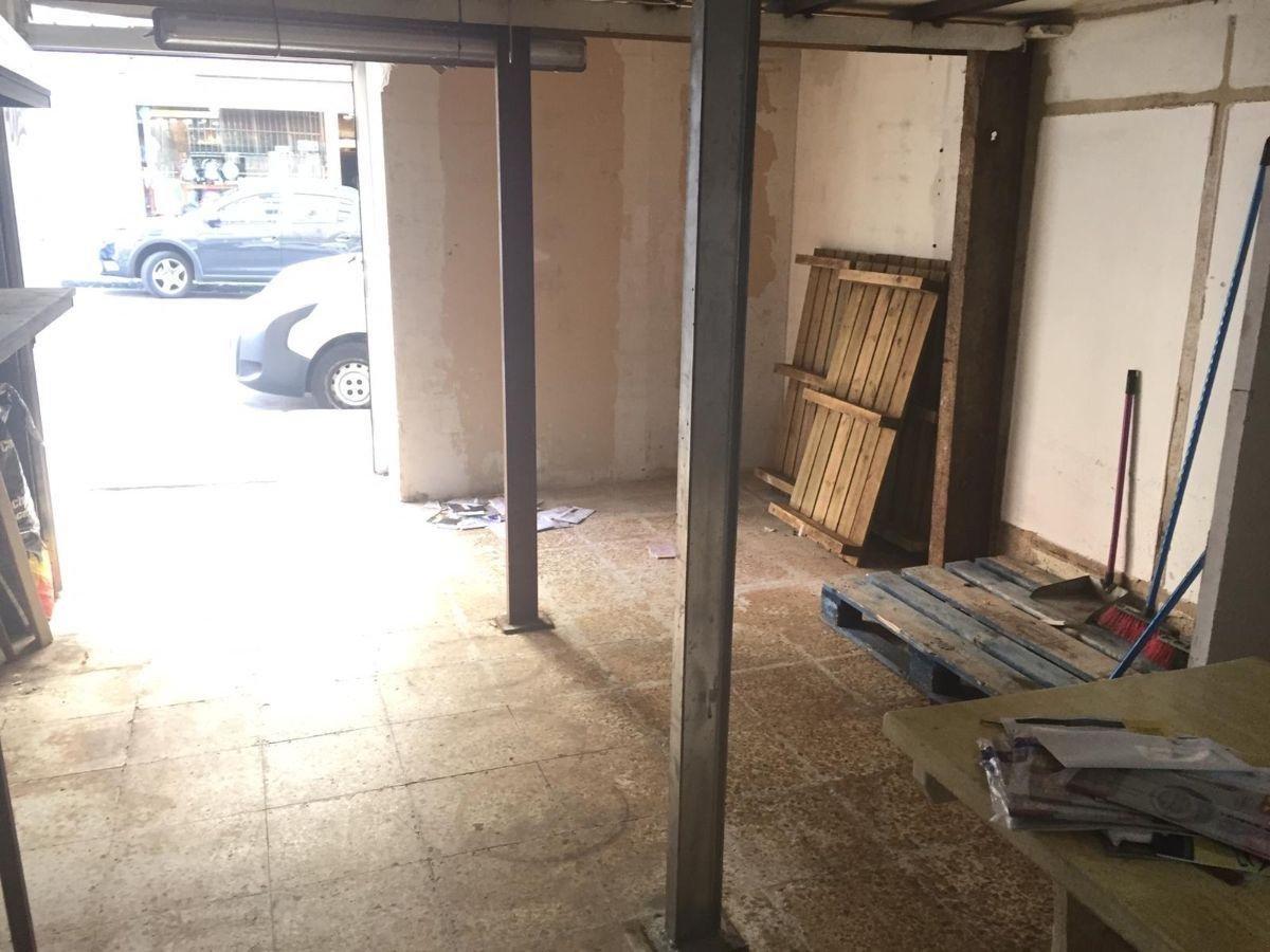 For sale of premises in Siero