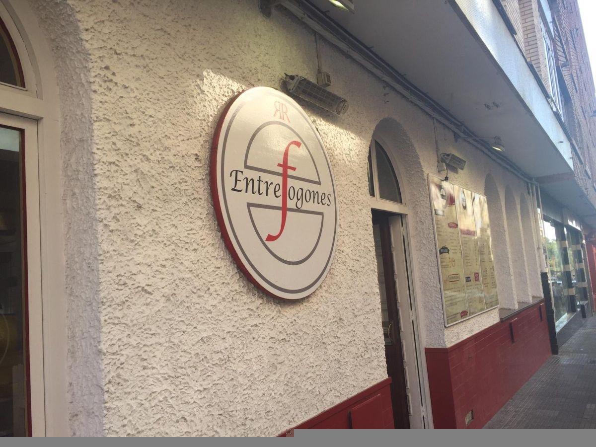 For sale of premises in Siero