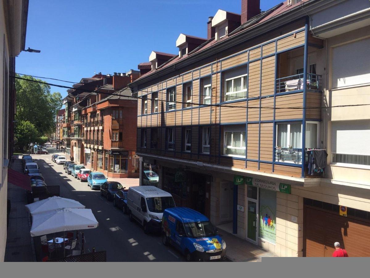 For sale of flat in Langreo