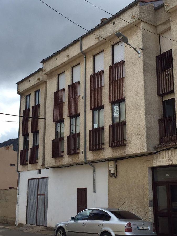 For sale of apartment in Villamanín