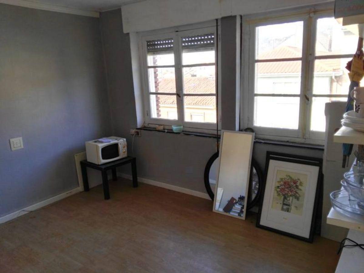 For sale of flat in Oviedo