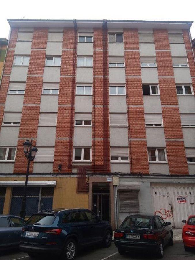 For sale of flat in Oviedo