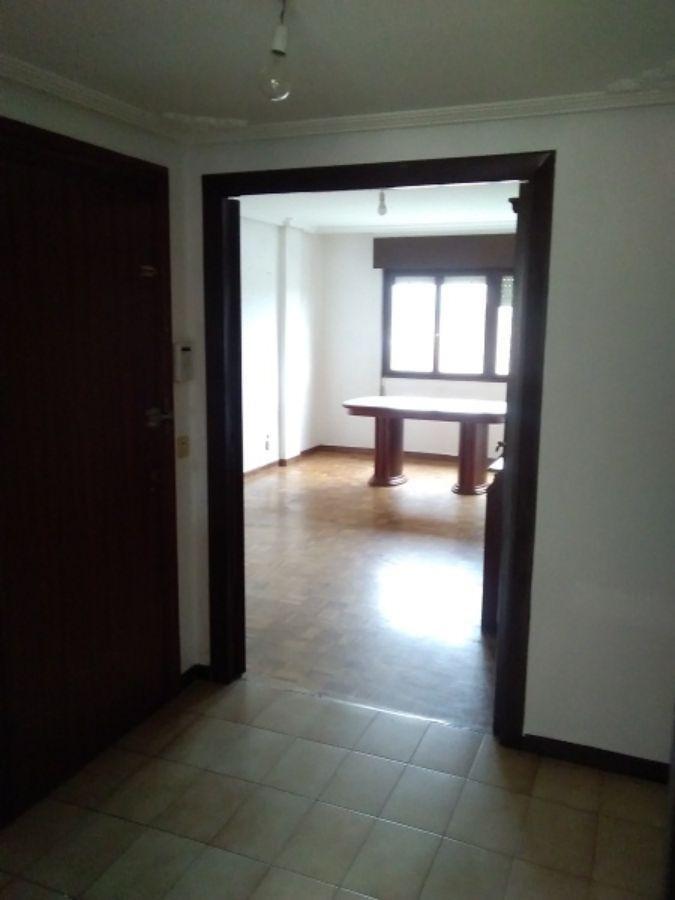 Venta de piso en Oviedo