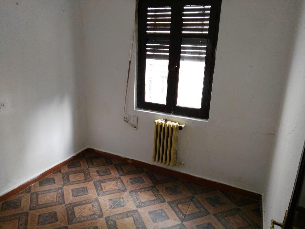 For sale of flat in Langreo