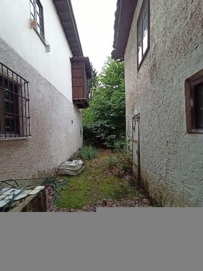 For sale of house in Nava