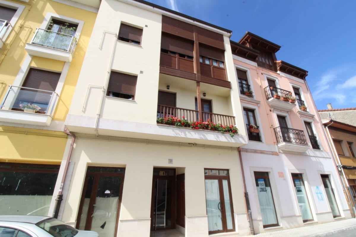 For sale of penthouse in Noreña Concejo