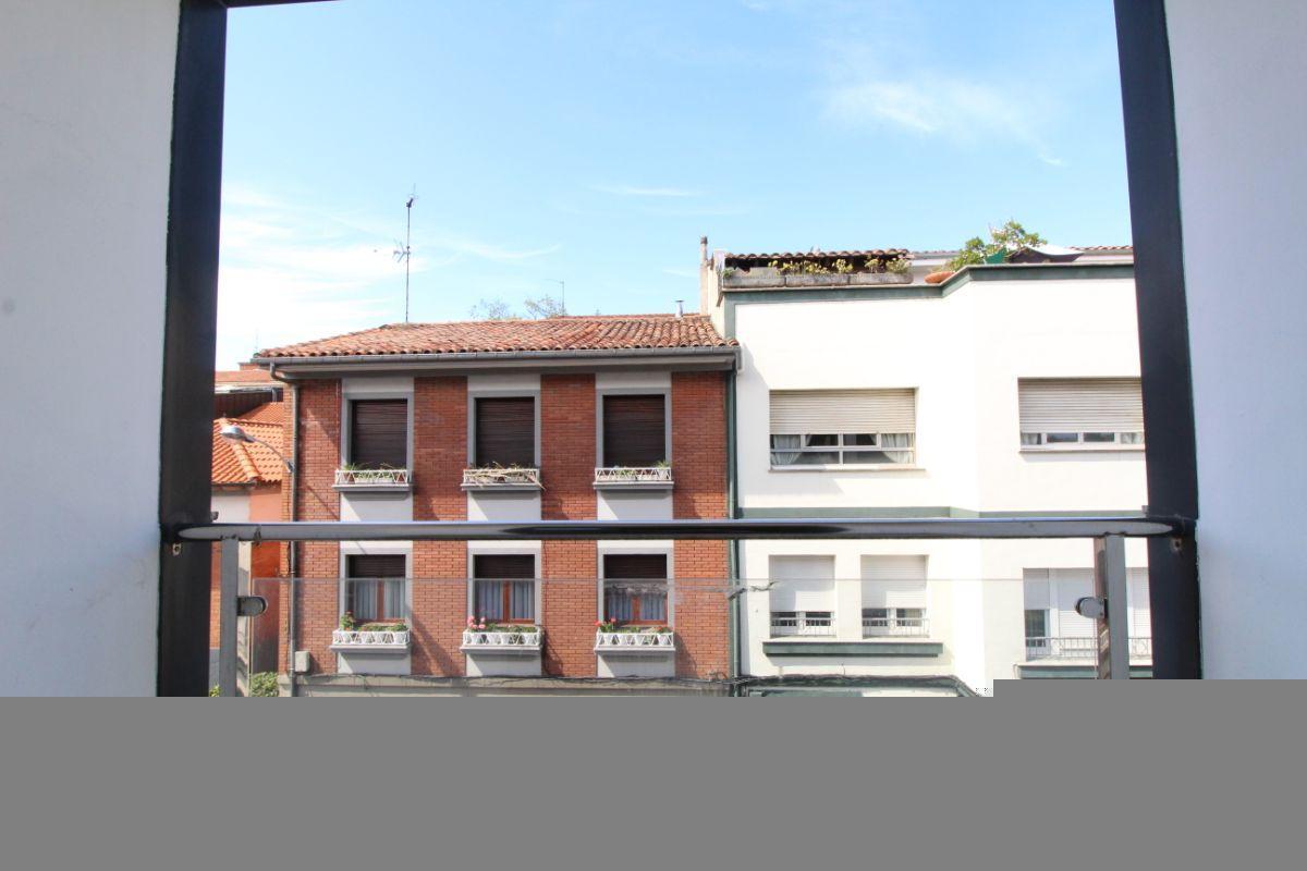 For sale of flat in Noreña Concejo