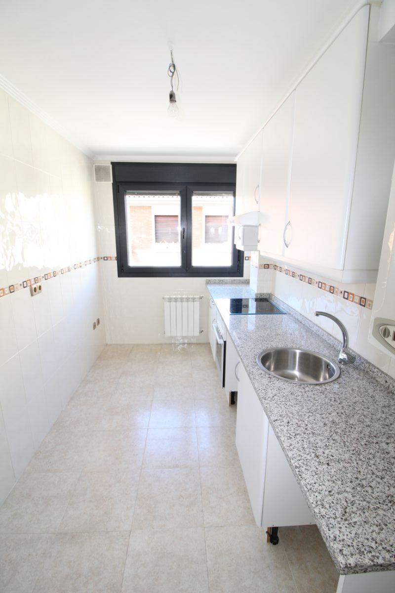 For sale of flat in Noreña Concejo