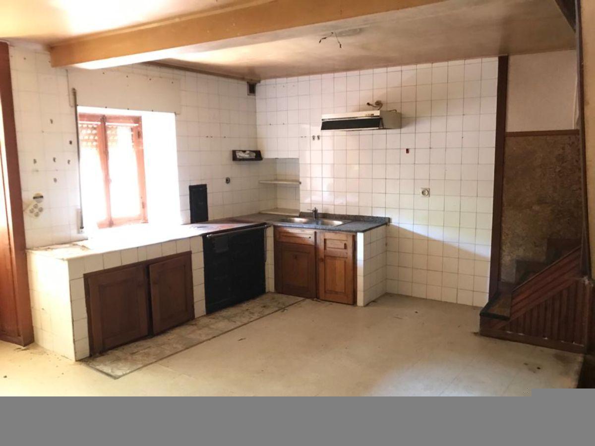 For sale of house in Piloña