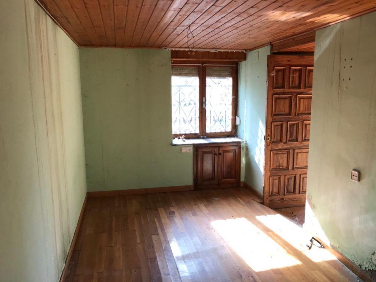 For sale of house in Piloña