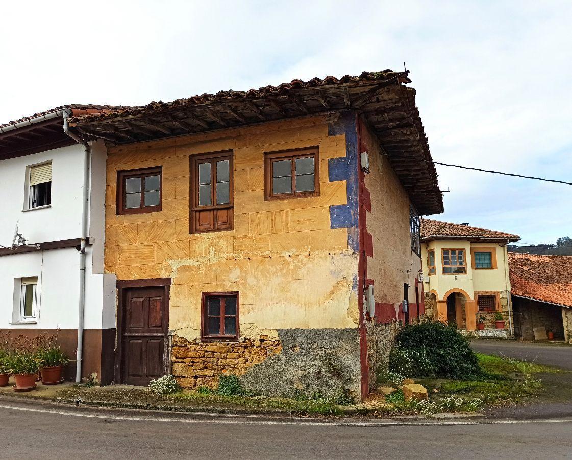 For sale of house in Piloña