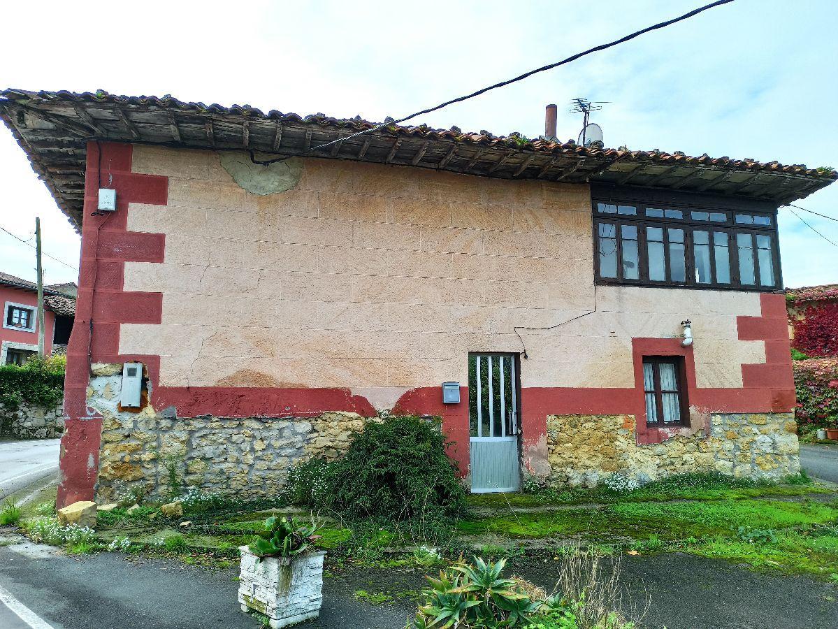 For sale of house in Piloña