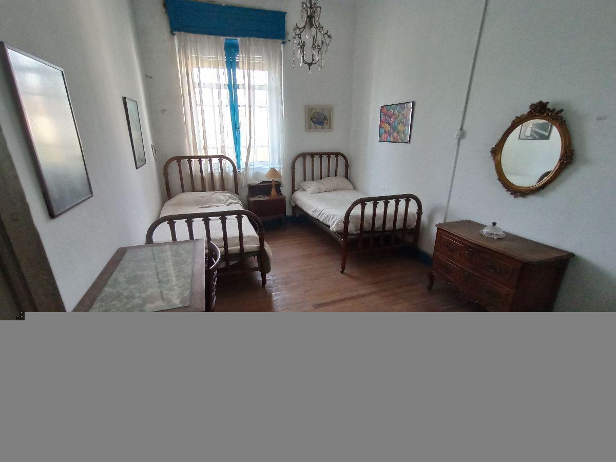 For sale of house in Piloña