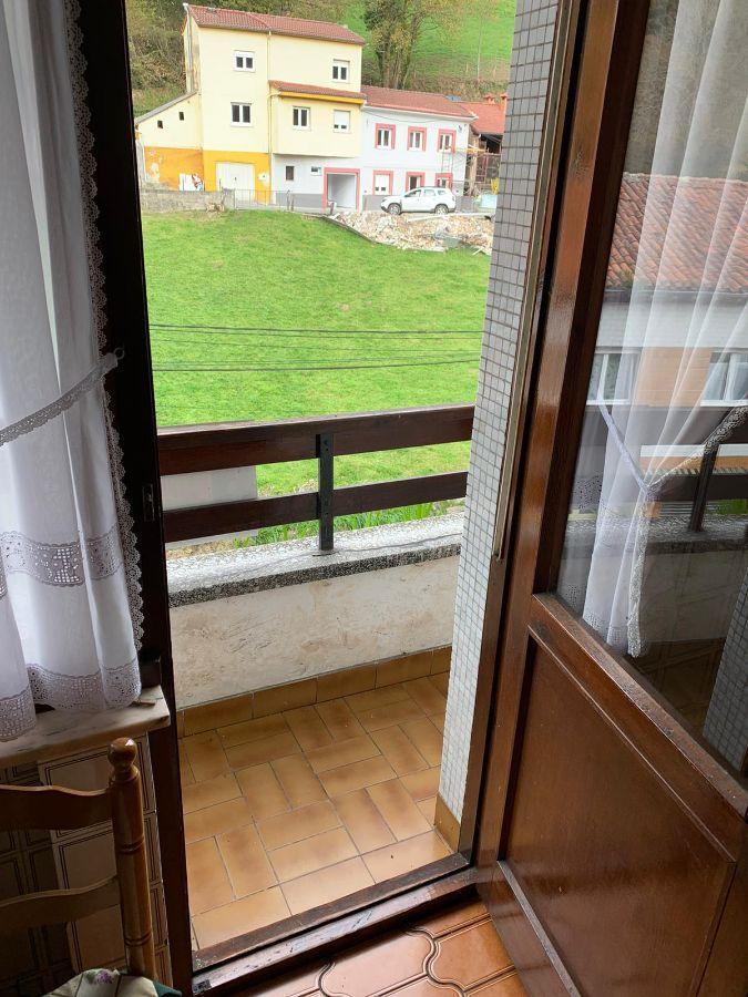 For sale of flat in Bimenes