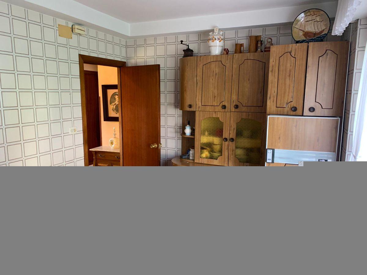 For sale of flat in Bimenes