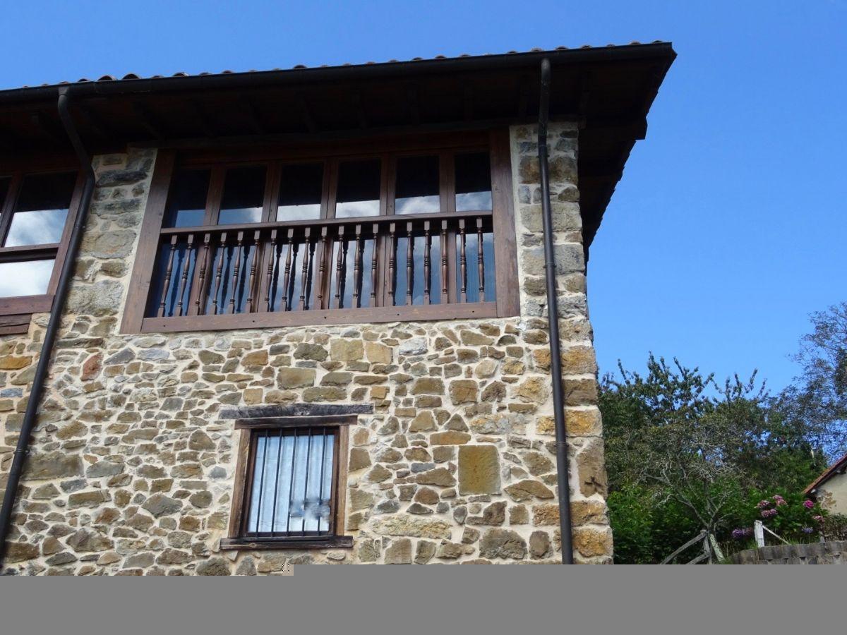 For sale of house in Piloña