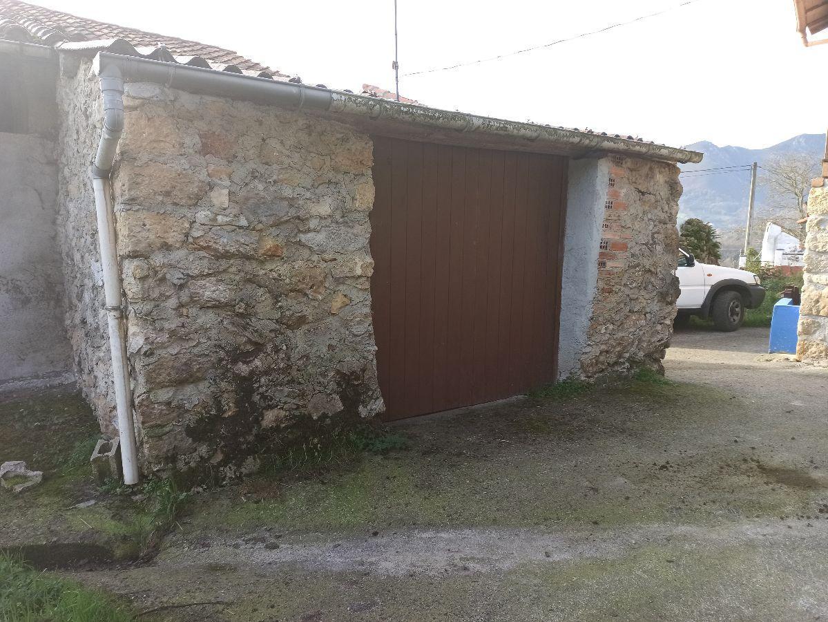 Venta de casa en Piloña