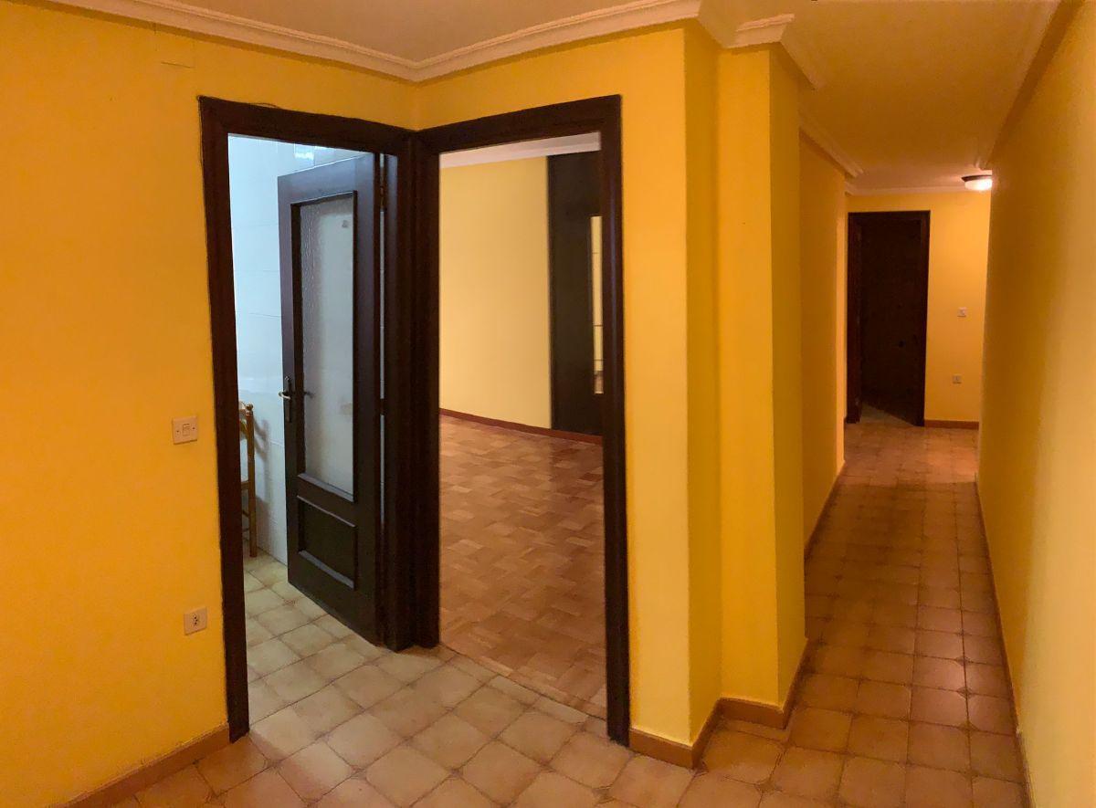 For sale of flat in Siero