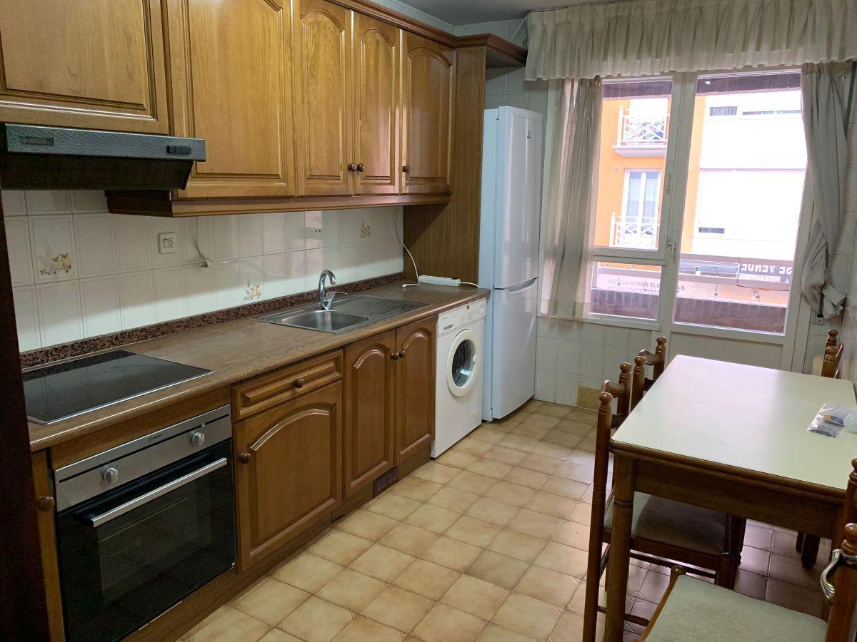 For sale of flat in Siero