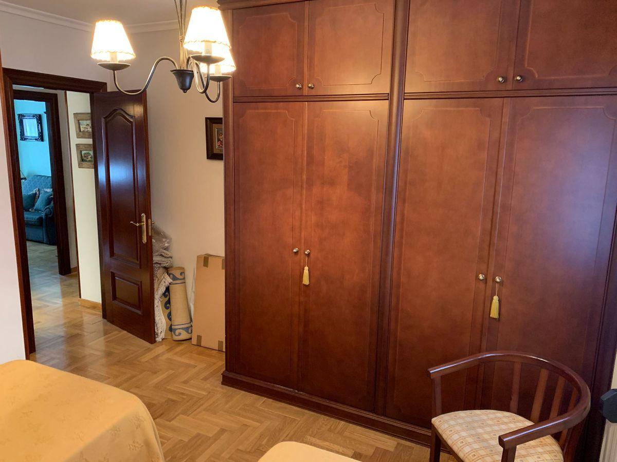 For sale of flat in Siero