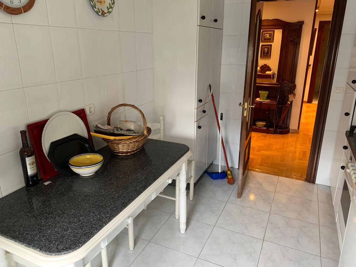 For sale of flat in Siero