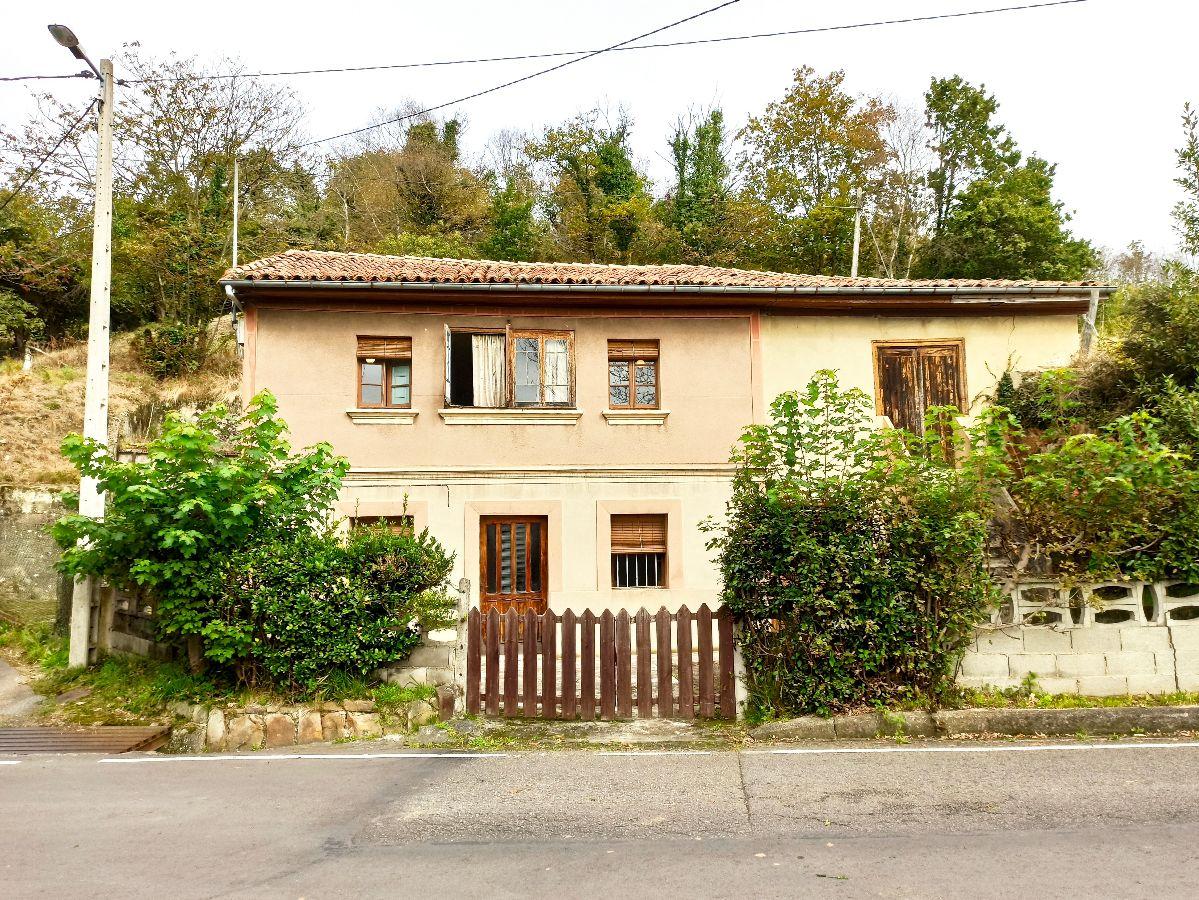 For sale of house in Siero