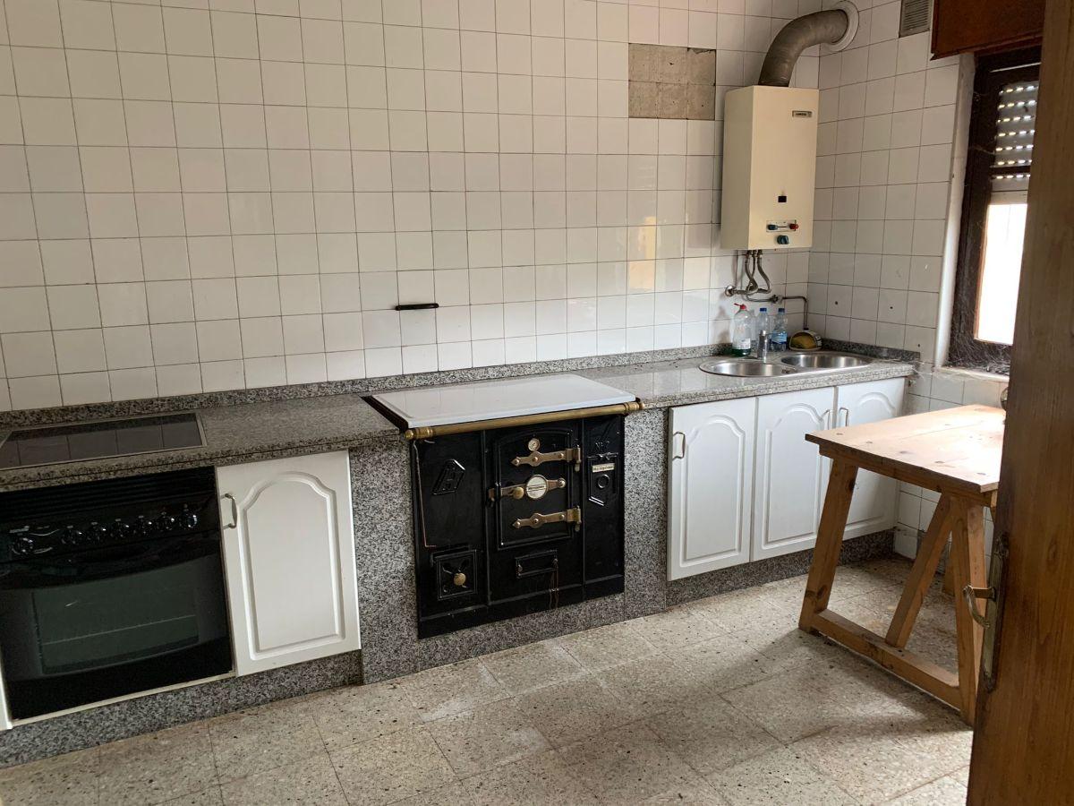 For sale of house in Sariego