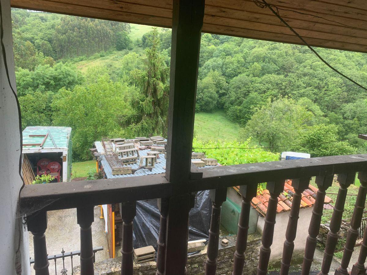 For sale of house in Sariego
