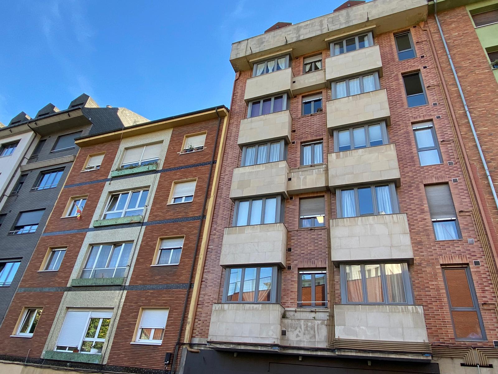 For sale of flat in Oviedo