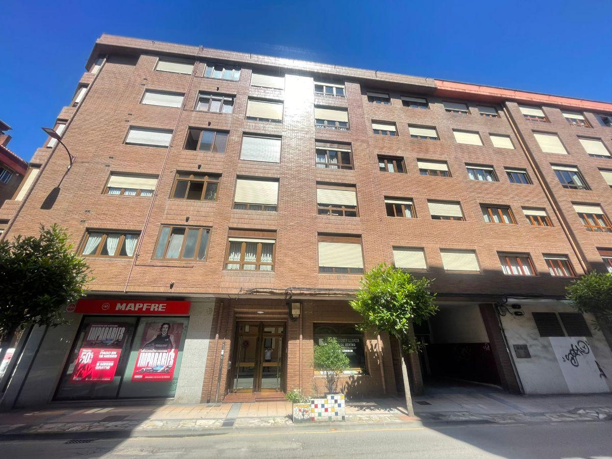 For sale of flat in Langreo