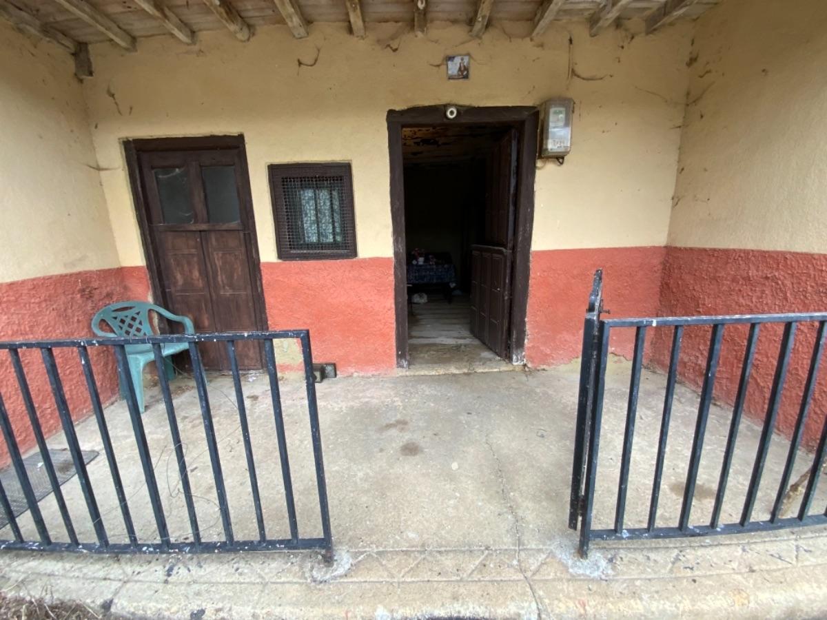 For sale of house in Piloña