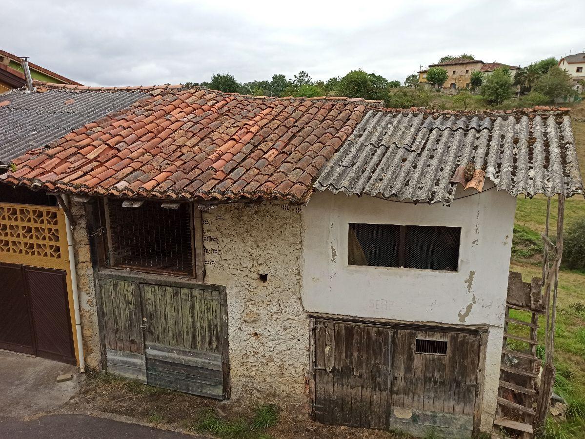 Venta de terreno en Piloña