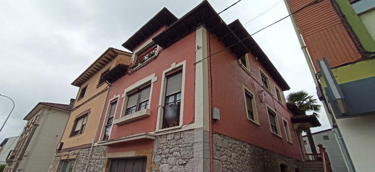 For sale of flat in Piloña