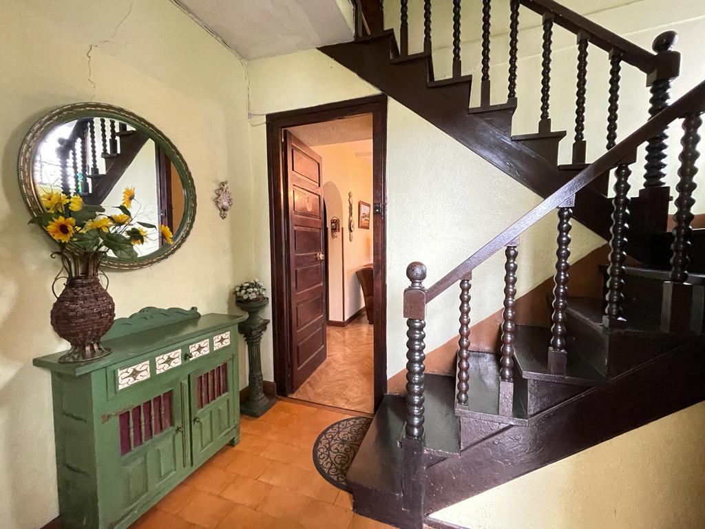 For sale of flat in Piloña