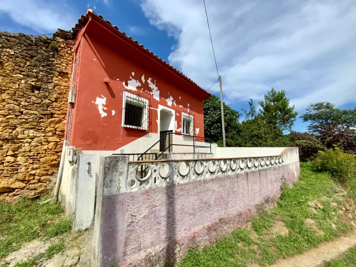 For sale of house in Piloña