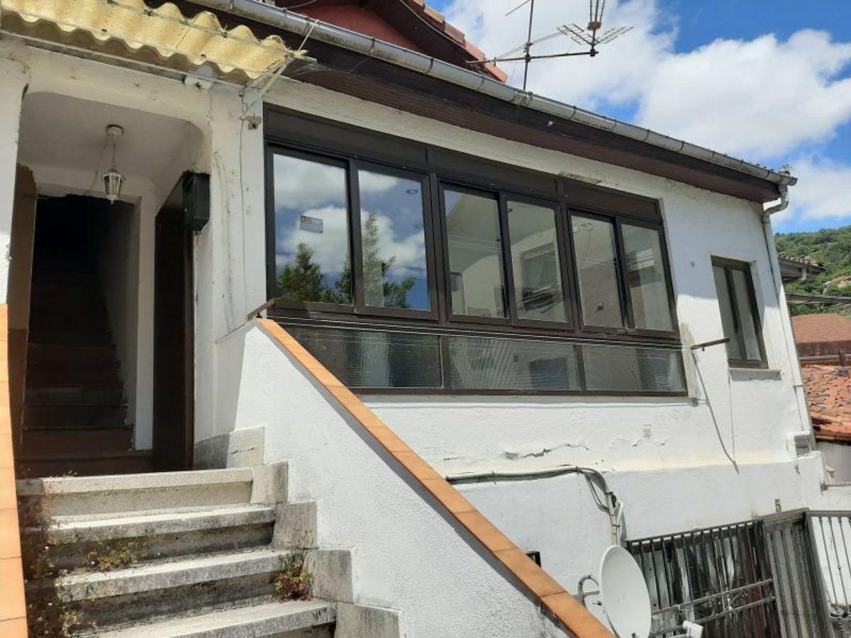 For sale of flat in Mieres Asturias