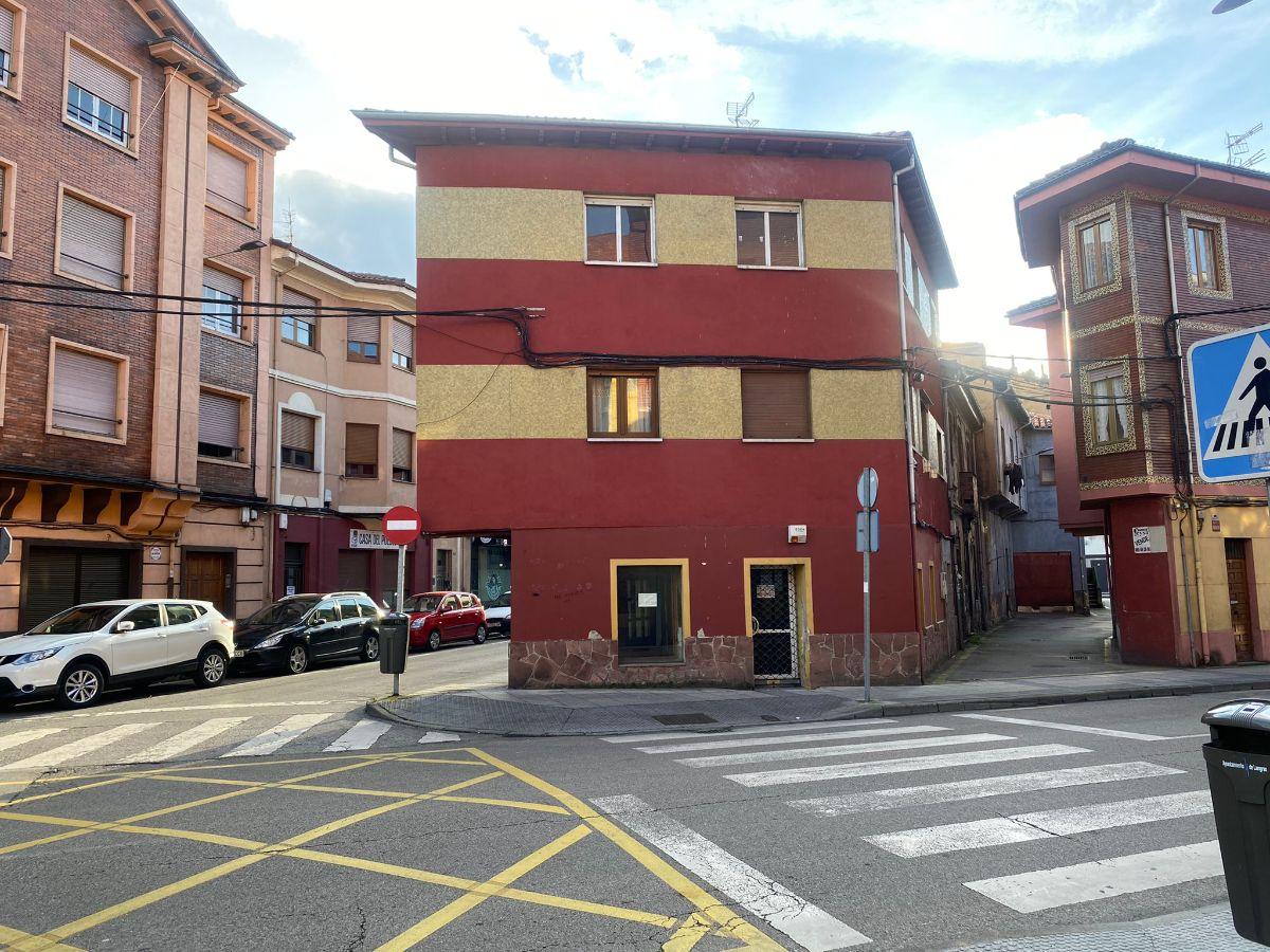 For sale of flat in Langreo