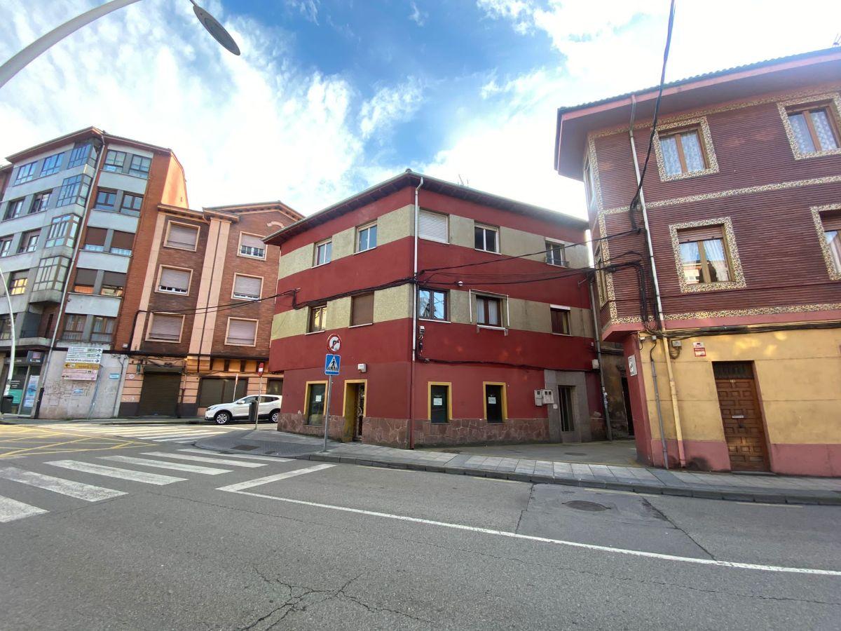 For sale of flat in Langreo