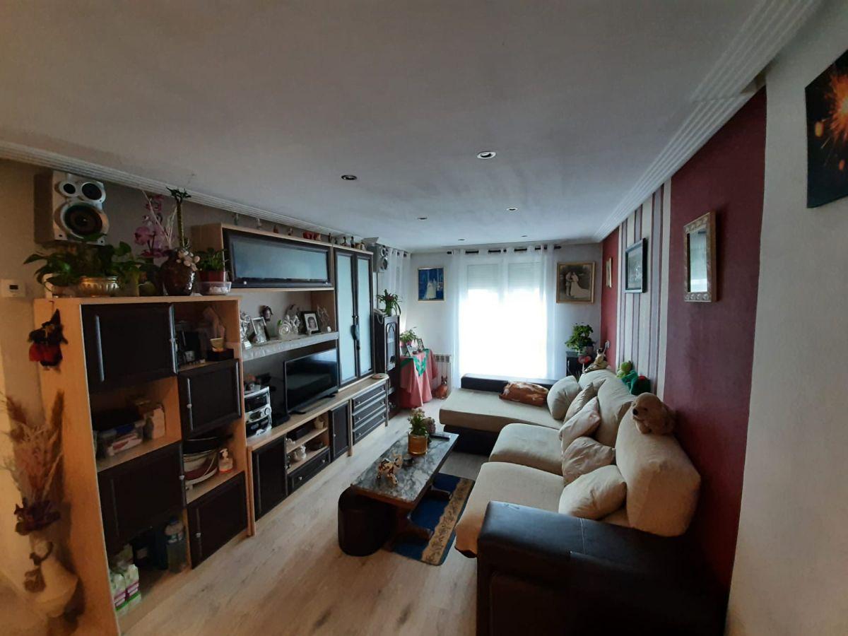 For sale of flat in Langreo