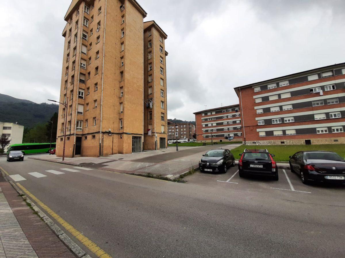 For sale of flat in Langreo