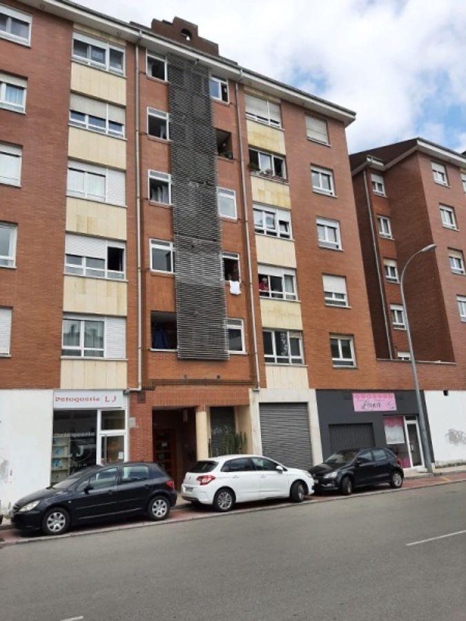 For sale of flat in Oviedo