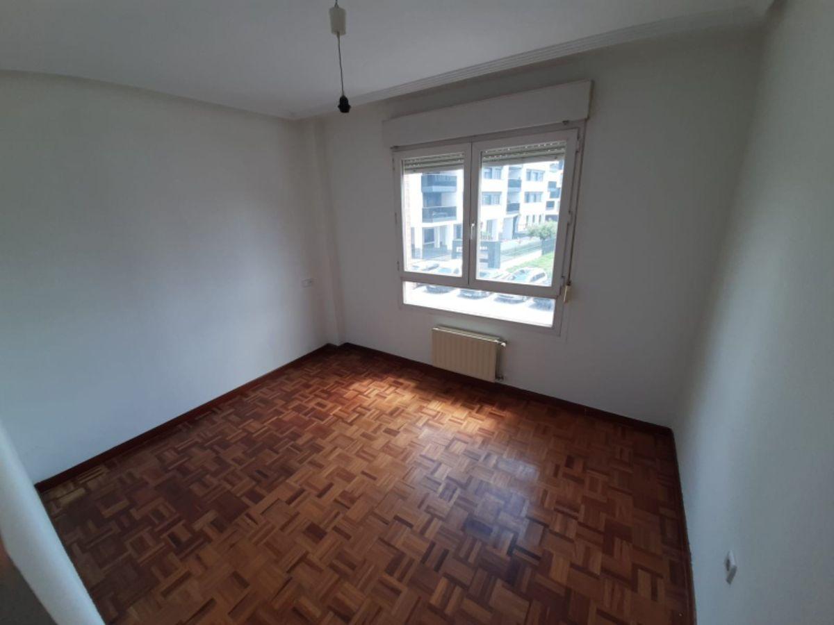 For sale of flat in Oviedo