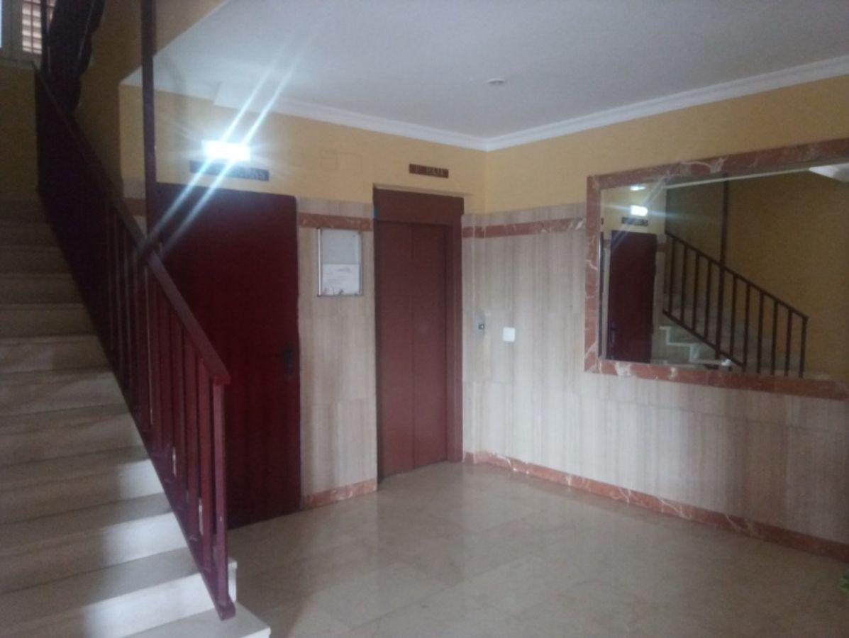 For sale of flat in Oviedo