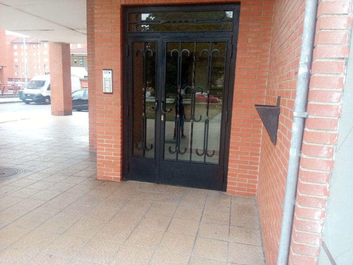 For sale of flat in Oviedo