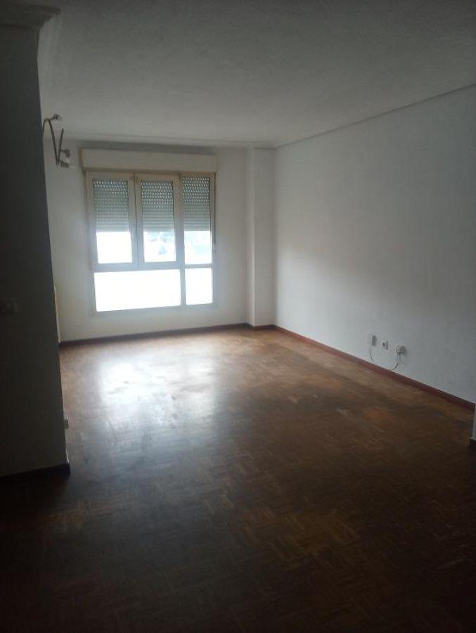 For sale of flat in Oviedo