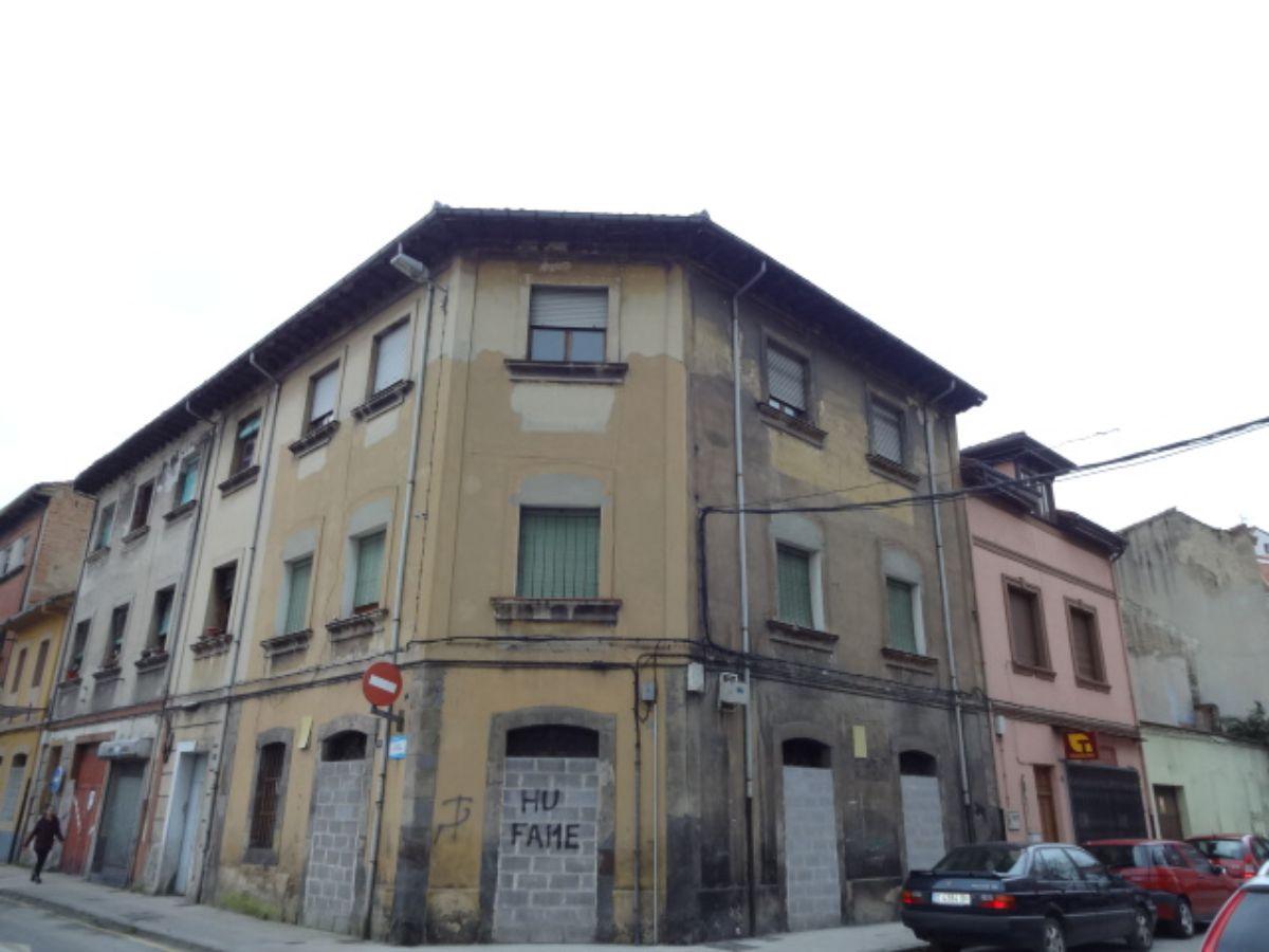 For sale of flat in Langreo