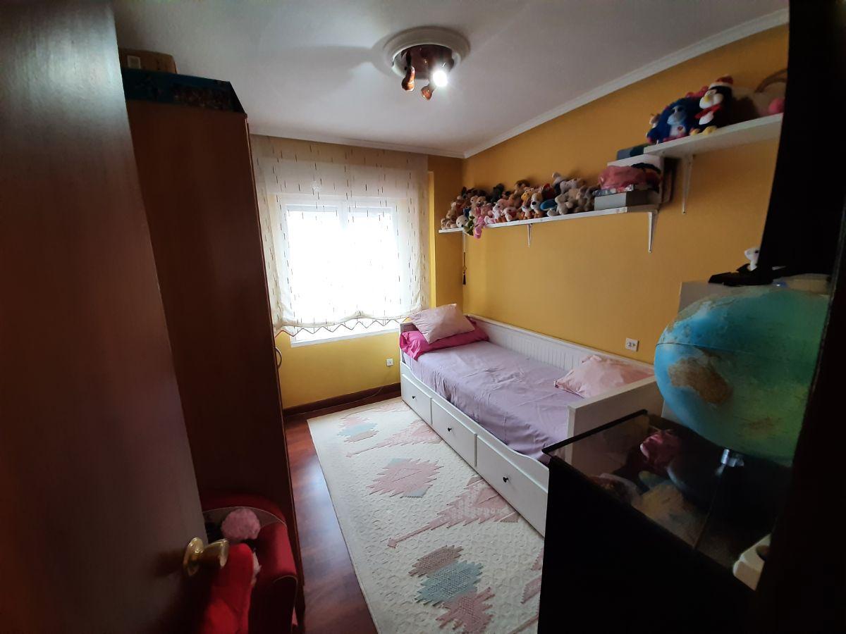 Venta de piso en Castrillón