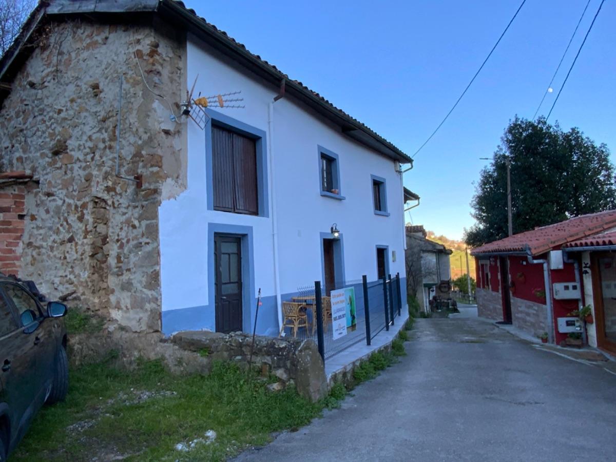Venta de casa en Bimenes