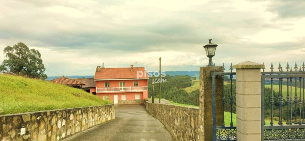 Venta de casa en Llanera